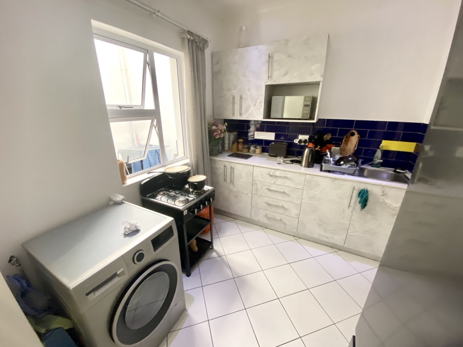 1 Bedroom Property for Sale in Claremont Upper Western Cape
